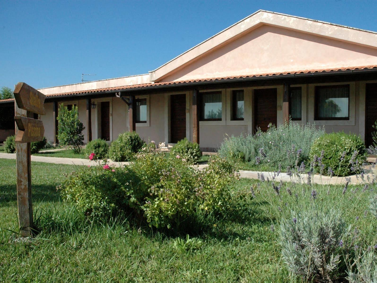 Hotel Tenuta Dell'Argento Resort Civitavecchia Luaran gambar