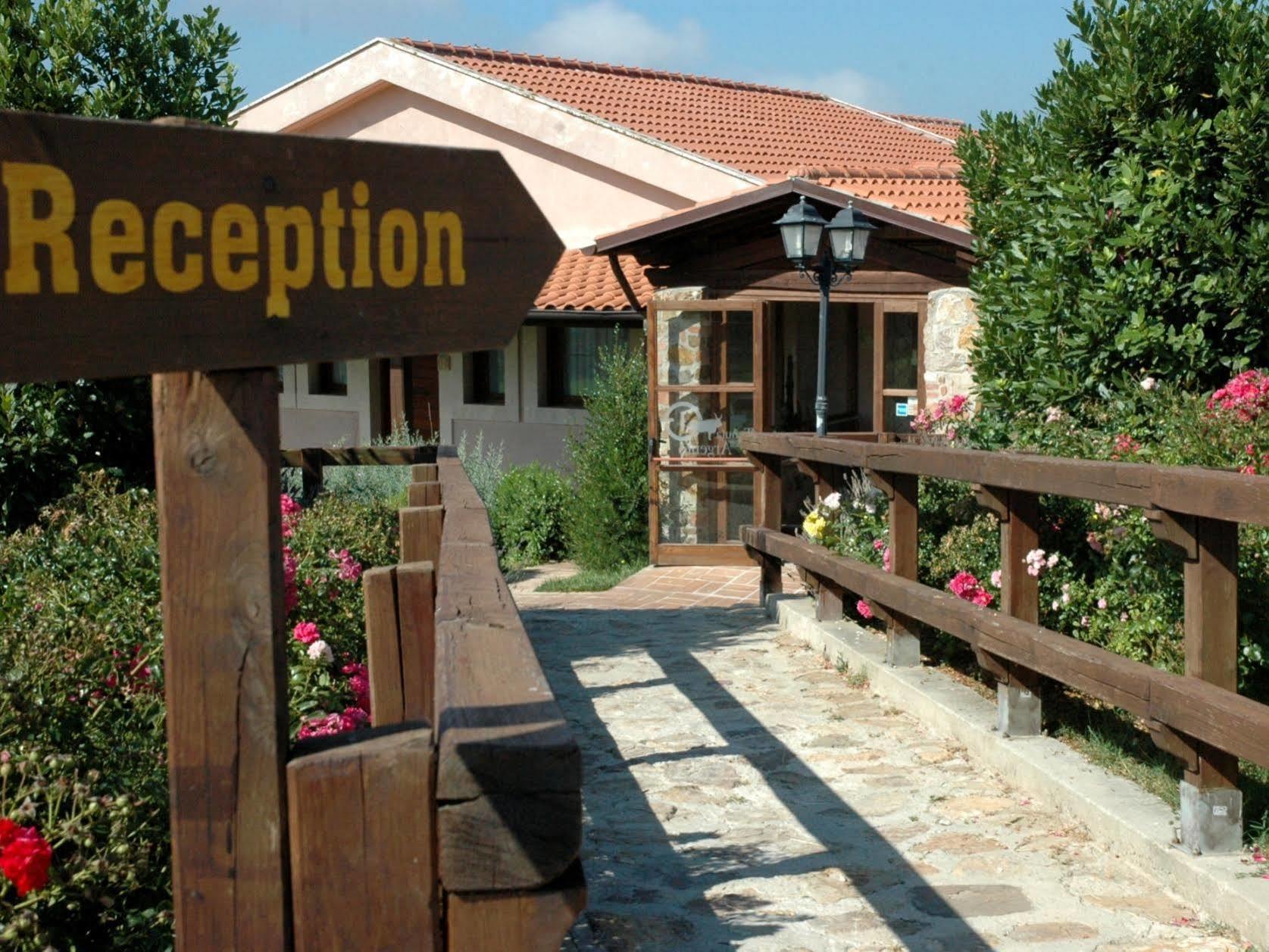 Hotel Tenuta Dell'Argento Resort Civitavecchia Luaran gambar